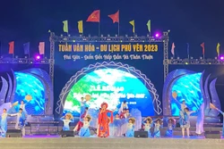 Thúc đẩy du lịch Phú Yên phát triển tương xứng với tiềm năng, lợi thế 
