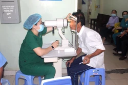 Phẫu thuật mắt miễn phí cho người nghèo tại Bình Thuận