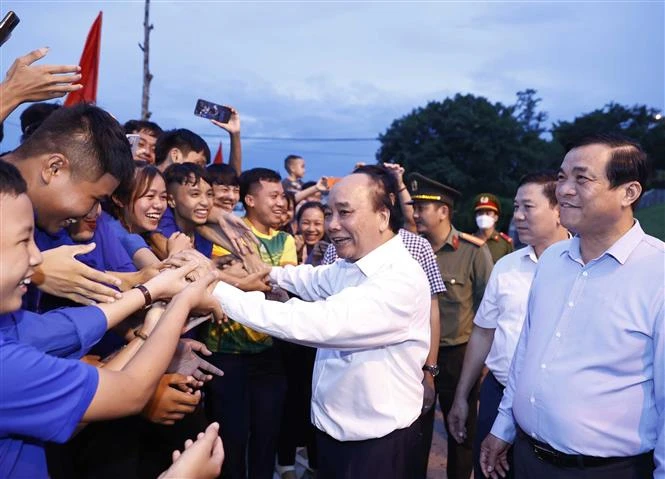Chủ tịch nước Nguyễn Xuân Phúc dự Lễ Kỷ niệm 50 năm Chiến thắng Cấm Dơi (Quảng Nam)