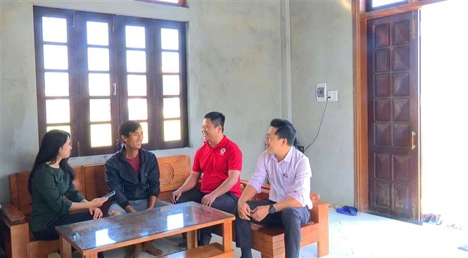 Tạo điểm tựa vững chắc để ngư dân vươn khơi, bám biển