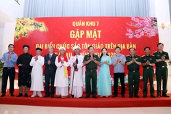 Lực lượng vũ trang Quân khu 7 đoàn kết, đồng hành cùng đồng bào tôn giáo