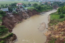 Đề phòng lũ quét, sạt lở đất ở khu vực Hòa Bình và Phú Thọ