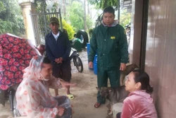 Đà Nẵng: 31 nhân khẩu thôn Arớch, xã Sông Kôn trở về nhà sau di dời tránh bão