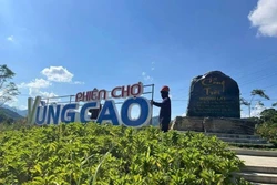 Sắc màu văn hóa tại Liên hoan văn nghệ dân gian - Phiên chợ vùng cao Thanh Hóa