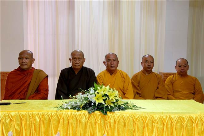 Nâng cao nhận thức về dân số và phát triển cho đồng bào Phật giáo tại Cà Mau ảnh 2