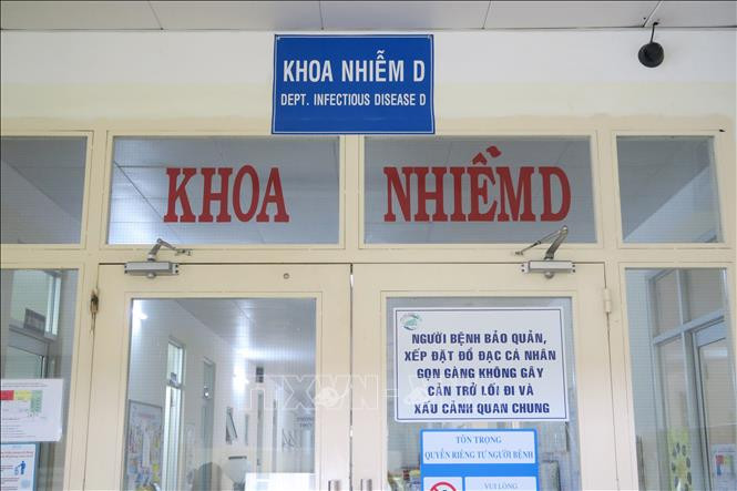 Khoa Nhiễm D - Bệnh viện Bệnh Nhiệt đới Thành phố Hồ Chí Minh, nơi điều trị cho bệnh nhân 91 và các ca bệnh mắc COVID-19 khác. Ảnh: Đinh Hằng - TTXVN COVID-19: Chuyện chưa kể về hành trình 65 ngày điều trị cho bệnh nhân 91 ảnh 4