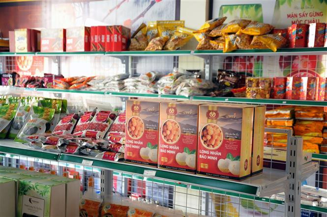 Các sản phẩm của Hợp tác xã dịch vụ nông nghiệp Bảo Minh. Ảnh: Quang Quyết - TTXVN Khẳng định thương hiệu nhãn Sông Mã ảnh 2
