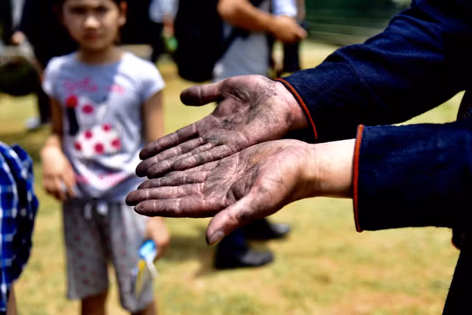 Độc đáo lễ Nhảy lửa của đồng bào Dao đỏ ảnh 7