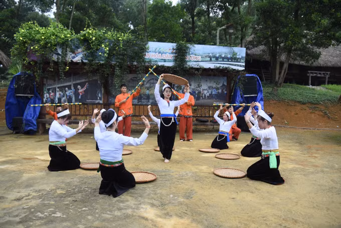 Đặc sắc lễ Mát nhà của đồng bào dân tộc Mường ảnh 8