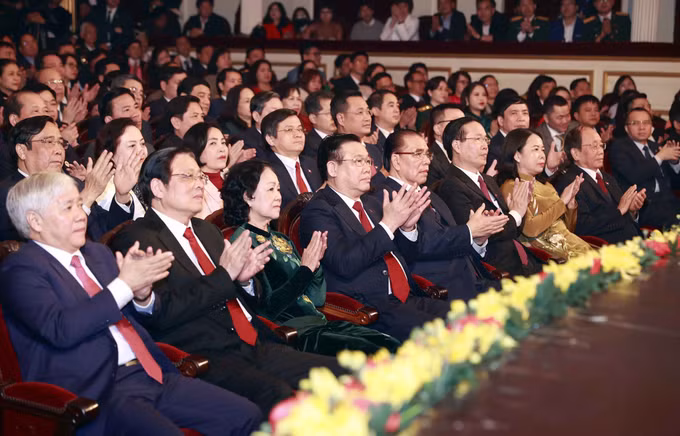 Lễ công bố và trao Giải báo chí toàn quốc về xây dựng Đảng lần thứ VII ảnh 2