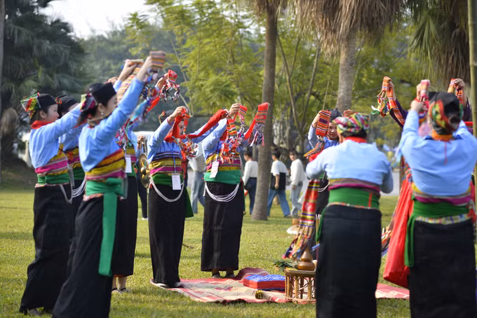 Cây nêu trong đời sống văn hóa của đồng bào dân tộc Mường ảnh 9