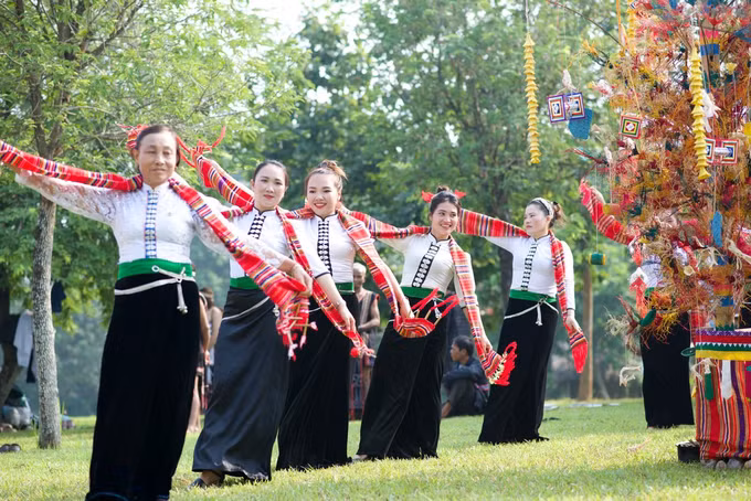 Tái hiện Lễ Hết chá của đồng bào Thái trắng ảnh 7