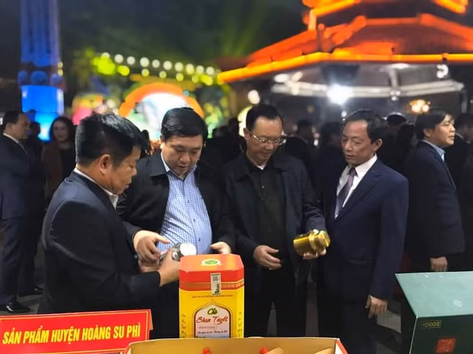 Hà Giang chú trọng quản lý và phát triển chỉ dẫn địa lý “Hà Giang” cho các sản phẩm chè Shan Tuyết ảnh 2
