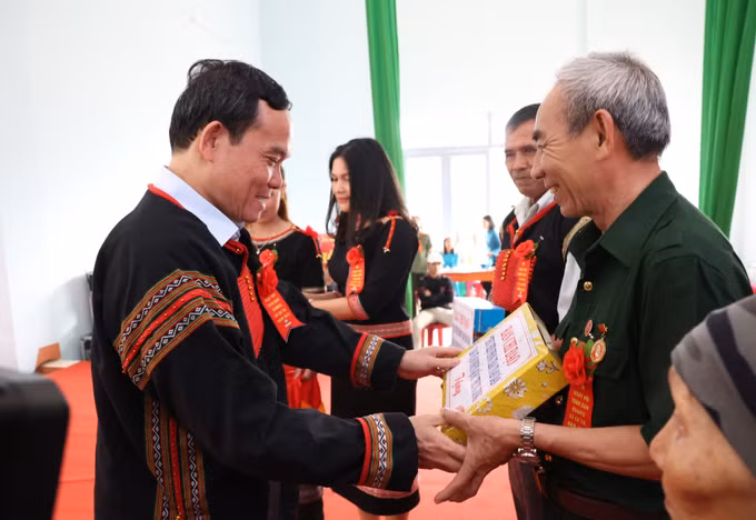 Đắk Lắk: Đoàn kết dân tộc, hòa hợp tôn giáo giữ bình yên nơi buôn làng ảnh 2