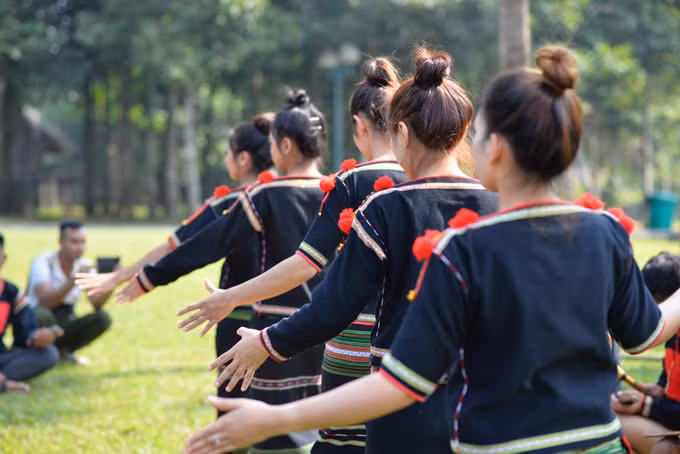 Đặc sắc nghi lễ "Cúng mừng sức khỏe" của đồng bào Ê đê ảnh 10