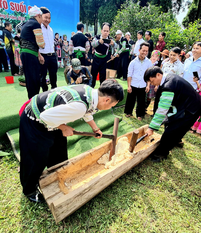 Lễ hội Tôn vinh cây chè Tổ Suối Giàng ảnh 15