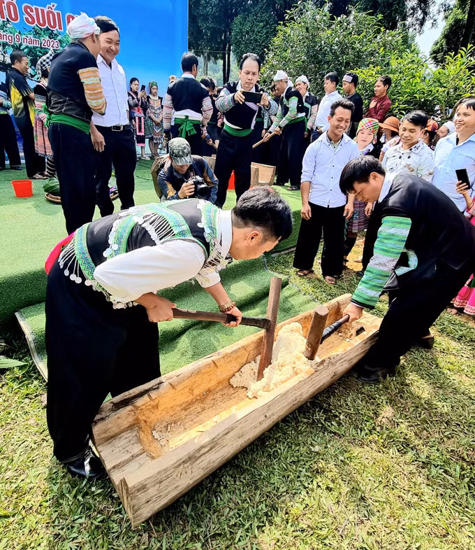  Lễ hội Tôn vinh cây chè Tổ Suối Giàng ảnh 15