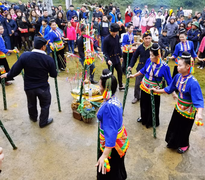 Các hoạt động tháng 12 với chủ đề “Chợ phiên - Chào năm mới 2024” tại Làng Văn hóa - Du lịch các dân tộc Việt Nam ảnh 1