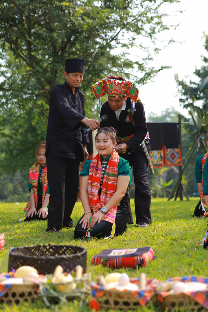 Tái hiện lễ hội Then Kin Pang của đồng bào Thái đen ảnh 6