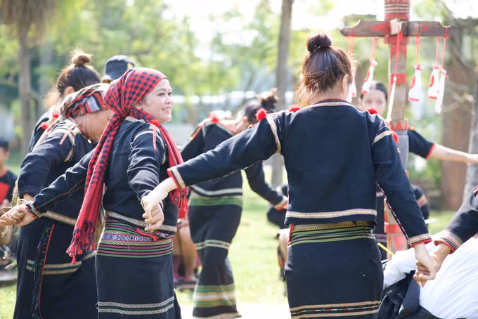 Đặc sắc nghi lễ "Cúng mừng sức khỏe" của đồng bào Ê đê ảnh 9