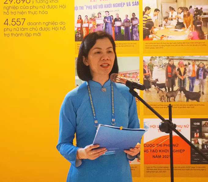 Khai mạc Triển lãm “Hội Liên hiệp Phụ nữ Việt Nam – viết tiếp những ước mơ” ảnh 2