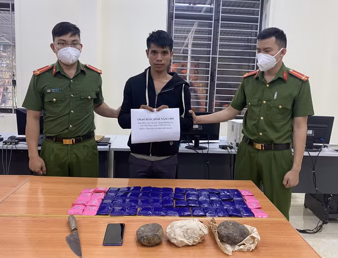 Sơn La: Bắt quả tang đối tượng mua bán trái phép chất ma túy ảnh 1