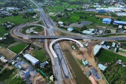 Thu phí 2 đoạn tuyến cao tốc Bến Lức - Long Thành từ 10/8
