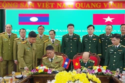 Tăng cường phối hợp giữ vững an ninh biên giới