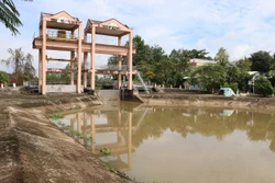 Kiểm soát lũ và triều cường giúp nông dân vùng chuyên canh sống khỏe