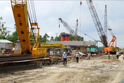 Đồng Tháp xác định tăng trưởng dựa trên sự bổ trợ giữa ba khu vực kinh tế