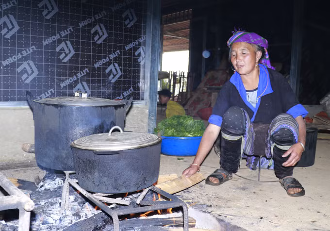 potal-mu-cang-chai-diem-sang-ve-xoa-nha-tam-dot-nat-cho-ho-ngheo-o-vung-cao-yen-bai-7908665.jpg