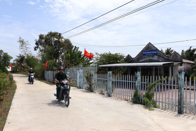 Toàn huyện Đầm Dơi có trên 1.670 km đường giao thông trải khắp địa bàn. Ảnh: Kim Há – TTXVN potal-nhieu-doi-thay-o-vung-can-cu-dia-cach-mang-dam-doi-ca-mau-7883007.jpg