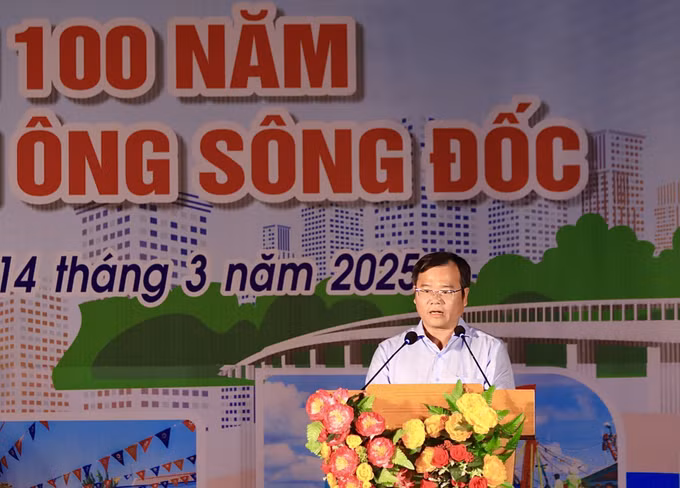 potal-ton-vinh-gia-tri-di-san-tram-nam-le-hoi-nghinh-ong-song-doc-7911873.jpg