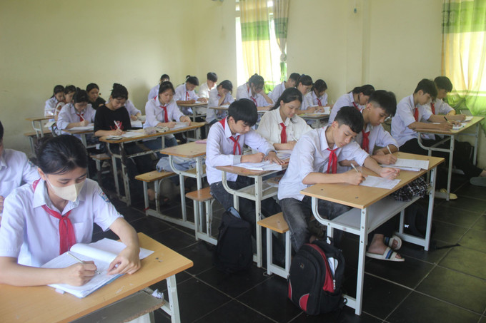 Nhiều trường học miền núi Thanh Hóa thiếu trang thiết bị dạy học. Ảnh: Nguyễn Nam-TTXVN potal-thanh-hoa-khac-phuc-tinh-trang-thieu-thiet-bi-day-va-hoc-tai-cac-truong-mien-nui-7917770.jpg