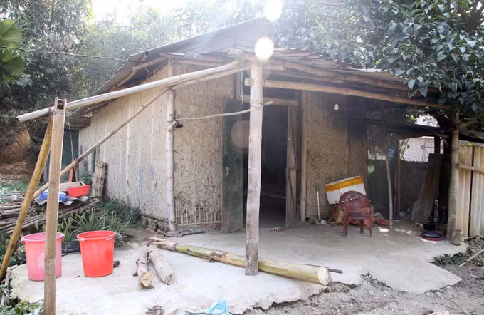 potal-chung-suc-xay-mai-am-cho-dong-bao-vung-kho-khan-o-lai-chau-7861605.jpg