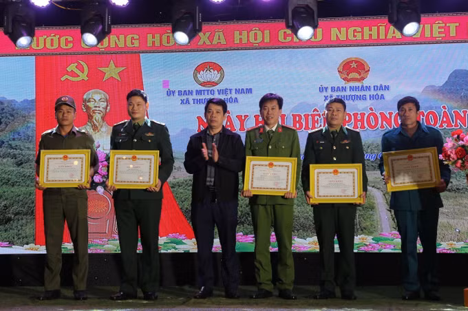 potal-quang-binh-to-chuc-ngay-hoi-bien-phong-toan-dan-nam-2025-7871433.jpg