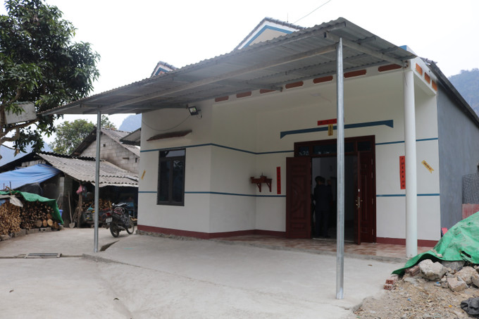 Ngôi nhà của bà Tô Thị Tươi, xóm Đồng Tiến, xã Lý Quốc, huyện Hạ Lang (Cao Bằng) được nhà nước hỗ trợ xây mới. Ảnh: Chu Hiệu/TTXVN potal-cao-bang-tet-am-ap-trong-nhung-ngoi-nha-moi-7821591.jpg