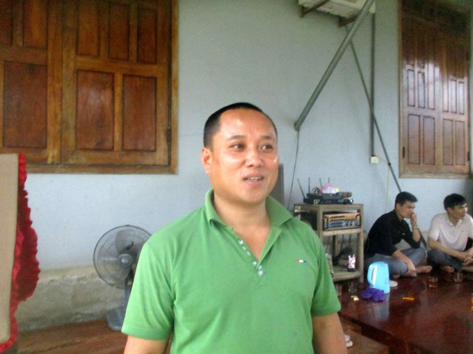 Anh Hà Văn Vĩnh làm nhà trên đất nông nghiệp tại thôn Đanh, xã Thành Lâm, huyện Bá Thước. Ảnh: Nguyễn Nam-TTXVN potal-nhieu-ho-dan-vung-cao-thanh-hoa-sinh-song-tren-dat-nong-nghiep-7984161.jpg