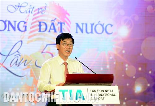 Ông Đặng Tuấn Tú, Giám đốc Cảng Hàng không Quốc tế Tân Sơn Nhất phát biểu tại chương trình. Ảnh: An Hiếu