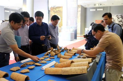 Thu được 20 ngàn mẫu di vật của nền Văn hóa Óc Eo tại An Giang ảnh 5 Thu được 20 ngàn mẫu di vật của nền Văn hóa Óc Eo tại An Giang ảnh 5