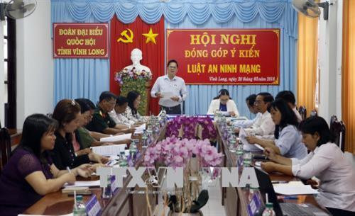 Nhiều ý kiến tham gia đóng góp xây dựng Luật An ninh mạng. Ảnh: Phạm Minh Tuấn-TTXVN Nhiều ý kiến tham gia đóng góp xây dựng Luật An ninh mạng. Ảnh: Phạm Minh Tuấn-TTXVN