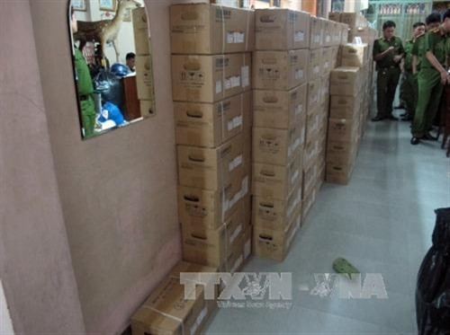 Tang vật dùng để sản xuất ma túy được thu giữ. Ảnh: TTXVN Phát Tang vật dùng để sản xuất ma túy được thu giữ. Ảnh: TTXVN Phát