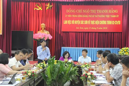 Giám đốc Sở Nông nghiệp và Phát triển nông thôn Hà Nội Chu Phú Mỹ nêu những đặc điểm nổi bật trong lĩnh vực nông nghiệp của huyện Sóc Sơn.