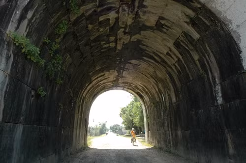 Một trong những cổng của Thành nhà Hồ. Ảnh: Tiến Dũng - TTXVN