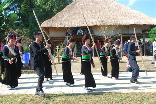 Lễ hội cầu mưa của dân tộc Khơ Mú ảnh 6 Lễ hội cầu mưa của dân tộc Khơ Mú ảnh 6