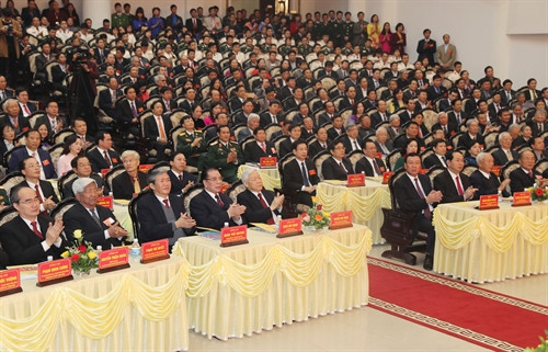 Tổng Bí thư Nguyễn Phú Trọng, Chủ tịch nước Trần Đại Quang, các đồng chí lãnh đạo và nguyên lãnh đạo Đảng, Nhà nước cùng các đại biểu dự Lễ kỷ niệm. Ảnh:Trí Dũng – TTXVN