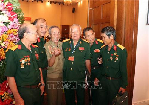 Các cựu chiến binh Mặt trận 779 trong ngày gặp mặt. Ảnh: Xuân Khu -TTXVN Các cựu chiến binh Mặt trận 779 trong ngày gặp mặt. Ảnh: Xuân Khu -TTXVN