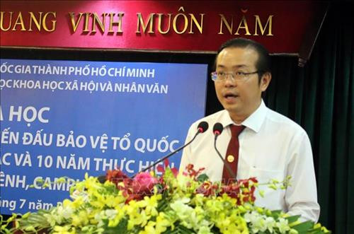 Ông Lê Văn Minh, Phó Trưởng Ban Tuyên giáo Thành ủy Thành phố Hồ Chí Minh phát biểu đề dẫn Hội thảo. Ảnh: Tiến Lực -TTXVN. Ông Lê Văn Minh, Phó Trưởng Ban Tuyên giáo Thành ủy Thành phố Hồ Chí Minh phát biểu đề dẫn Hội thảo. Ảnh: Tiến Lực -TTXVN.