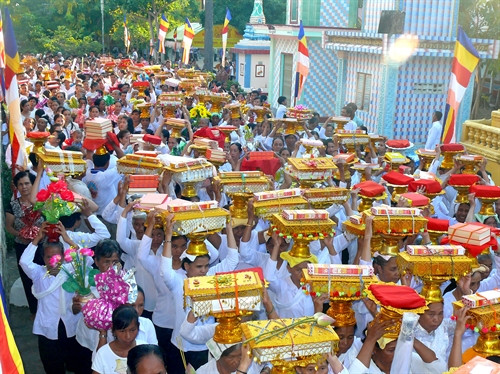 Lễ dâng y của người Khmer