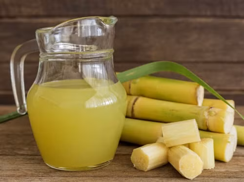 Vì sao người Ấn Độ uống nước mía mỗi ngày vào mùa hè? ảnh 1